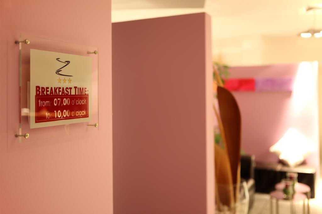 Hotel Zeffiro Sabaudia Eksteriør bilde